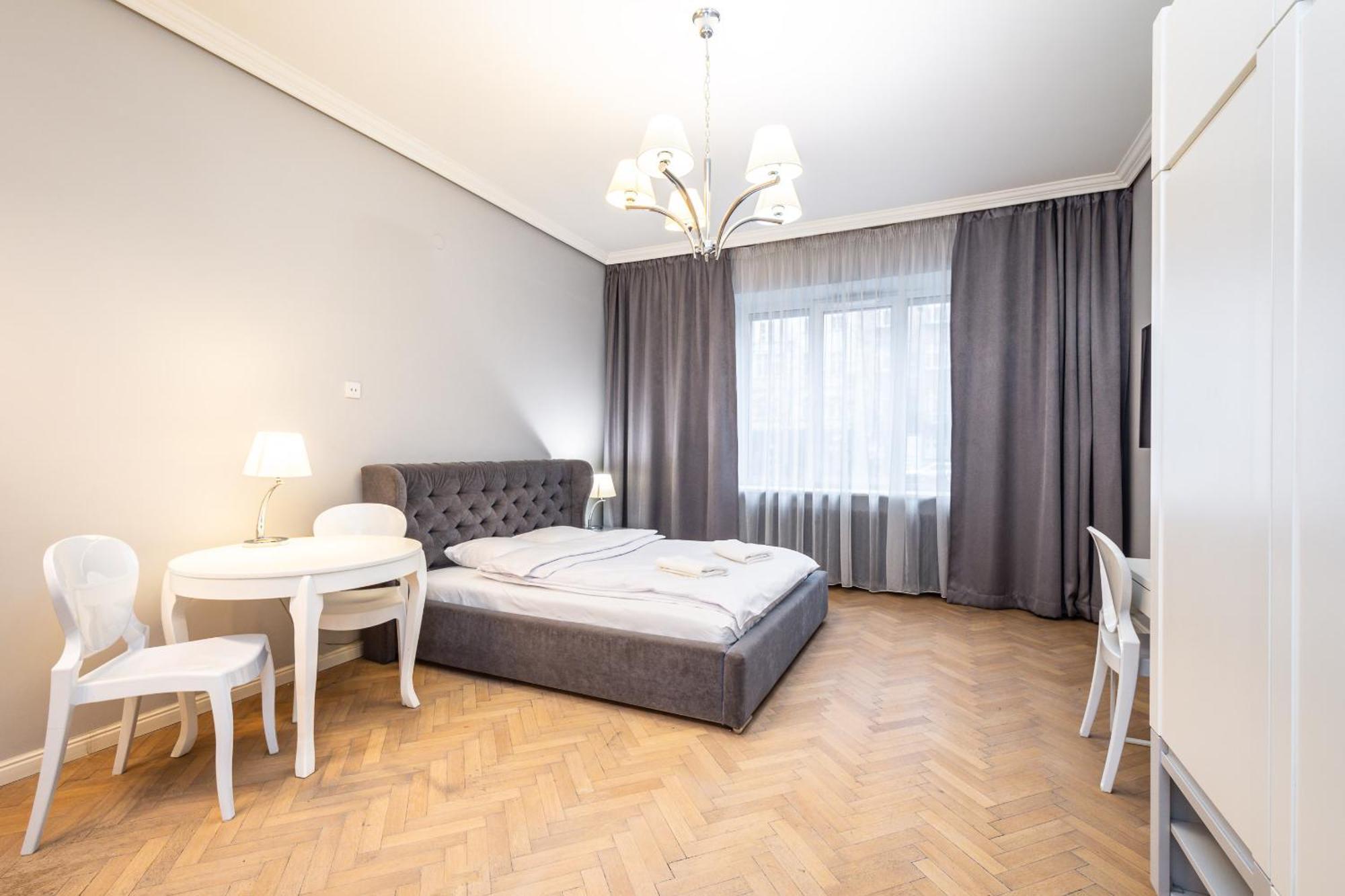 Rentplanet - Studio Krasinskiego Cracovia Esterno foto